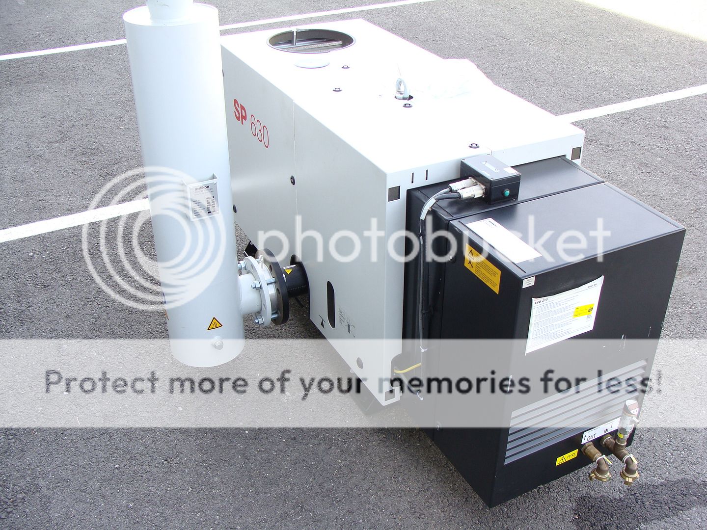 Oerlikon Leybold Screwline SP630F Dry Compressing Vacuum Pump + Muffler